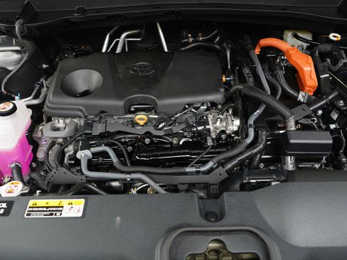 Used 2024 Toyota Grand Highlander XLE image 27