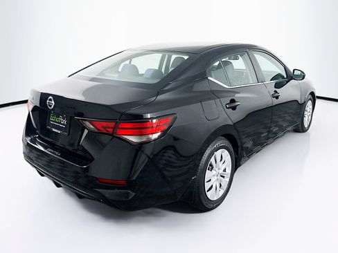 Used 2023 Nissan Sentra S image 9