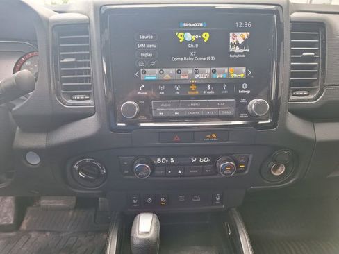 Used 2022 Nissan Frontier PRO-4X w/ Pro-4X Premium Package image 14