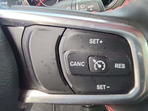 Certified 2021 Jeep Gladiator Rubicon AWD/4WD image 14