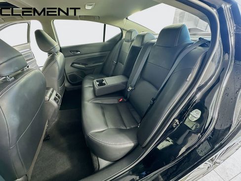 Used 2023 Nissan Altima 2.5 SL FWD image 34