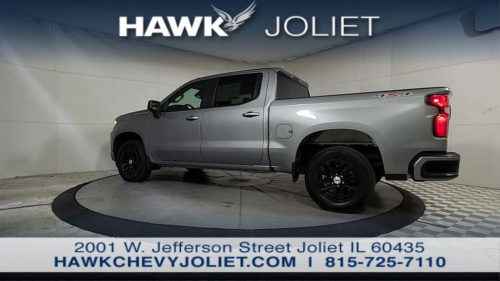 Used 2026 Chevrolet Silverado 1500 RST AWD/4WD image 5