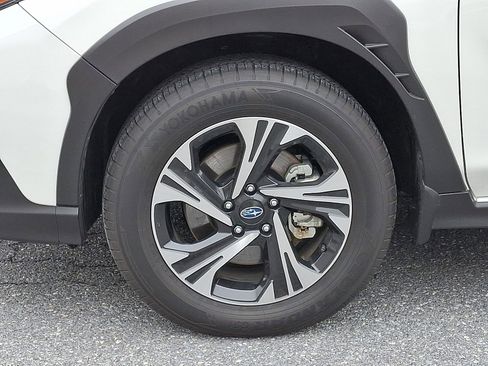 Certified 2025 Subaru Crosstrek 2.0i Premium image 8