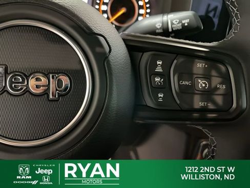New 2026 Jeep Gladiator Mojave AWD/4WD image 37