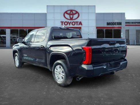 Used 2022 Toyota Tundra SR5 image 7