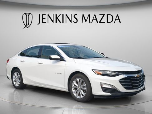 Used 2024 Chevrolet Malibu LT FWD image 1