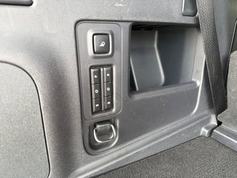Used 2025 Ford Expedition Platinum AWD/4WD image 62