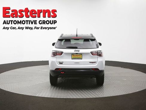 Used 2024 Jeep Compass Trailhawk AWD/4WD image 37