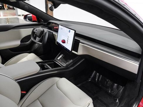 Used 2023 Tesla Model S Plaid image 20