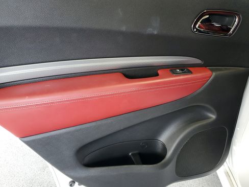Used 2019 Dodge Durango R/T w/ Trailer Tow Group IV RWD image 14