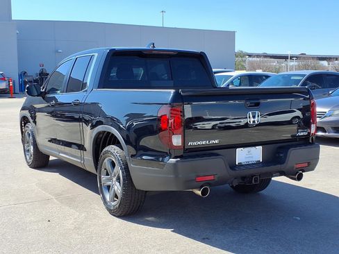 Certified 2023 Honda Ridgeline RTL image 3