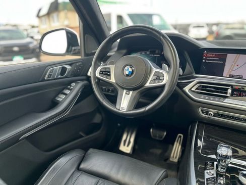Used 2020 BMW X7 M50i image 12
