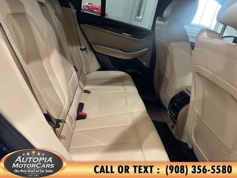 Used 2018 BMW X3 xDrive30i w/ Premium Package image 13