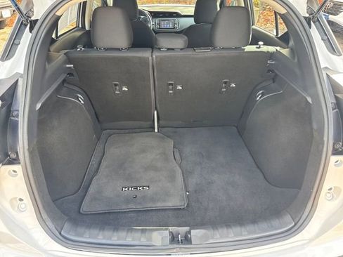 Used 2024 Nissan Kicks S image 20