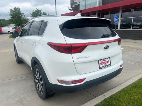 Used 2018 Kia Sportage EX AWD/4WD image 6