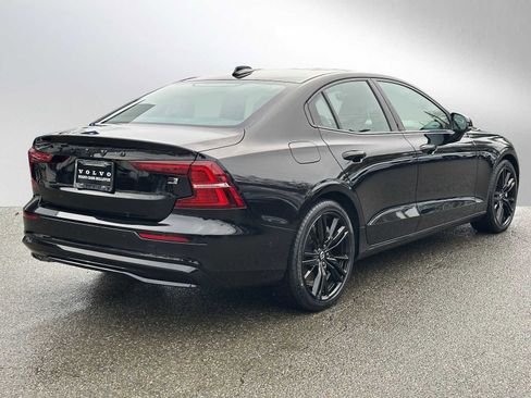 Certified 2024 Volvo S60 T8 Ultimate image 3