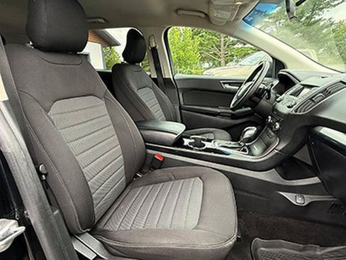 Used 2018 Ford Edge SE AWD/4WD image 12