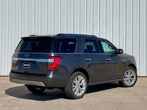 Used 2019 Ford Expedition Limited w/ Equipment Group 302A image 6