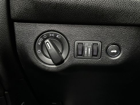 Used 2023 Dodge Challenger GT image 24