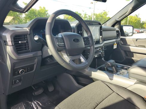New 2026 Ford F150 XLT w/ XLT Black Appearance Package AWD/4WD image 9
