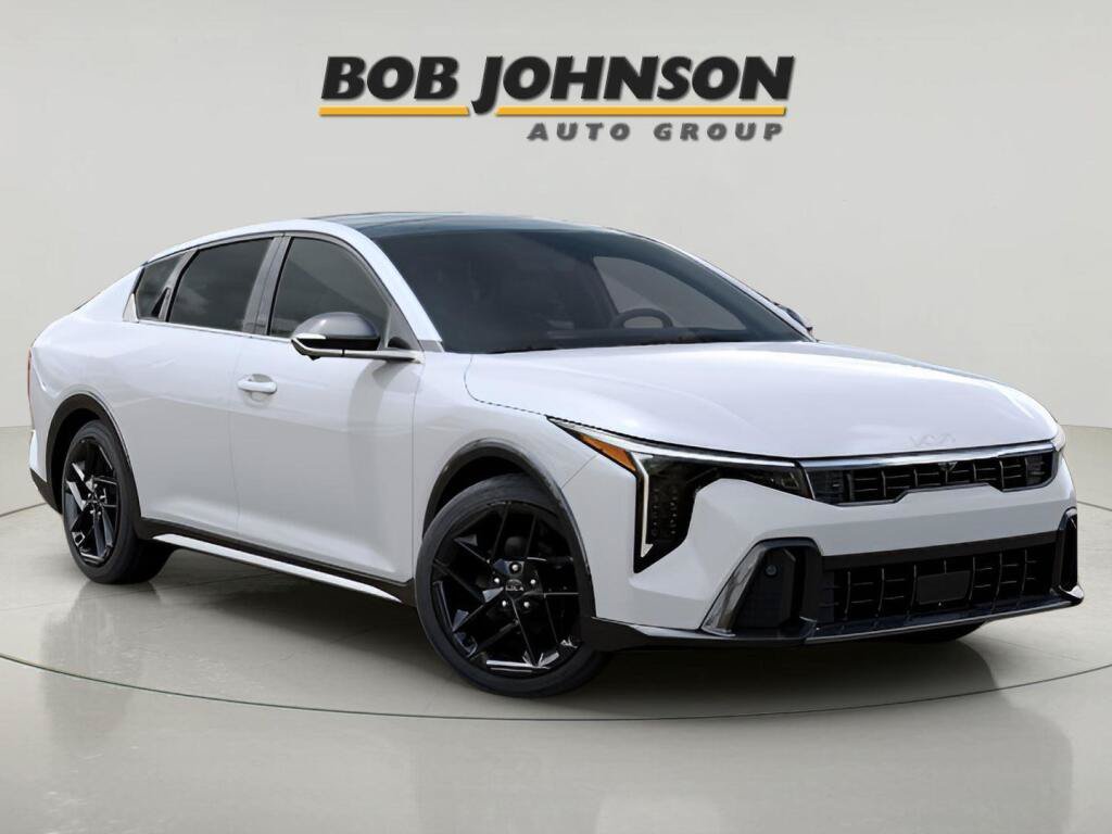 New 2026 Kia K4 GT-Line Turbo FWD image 1