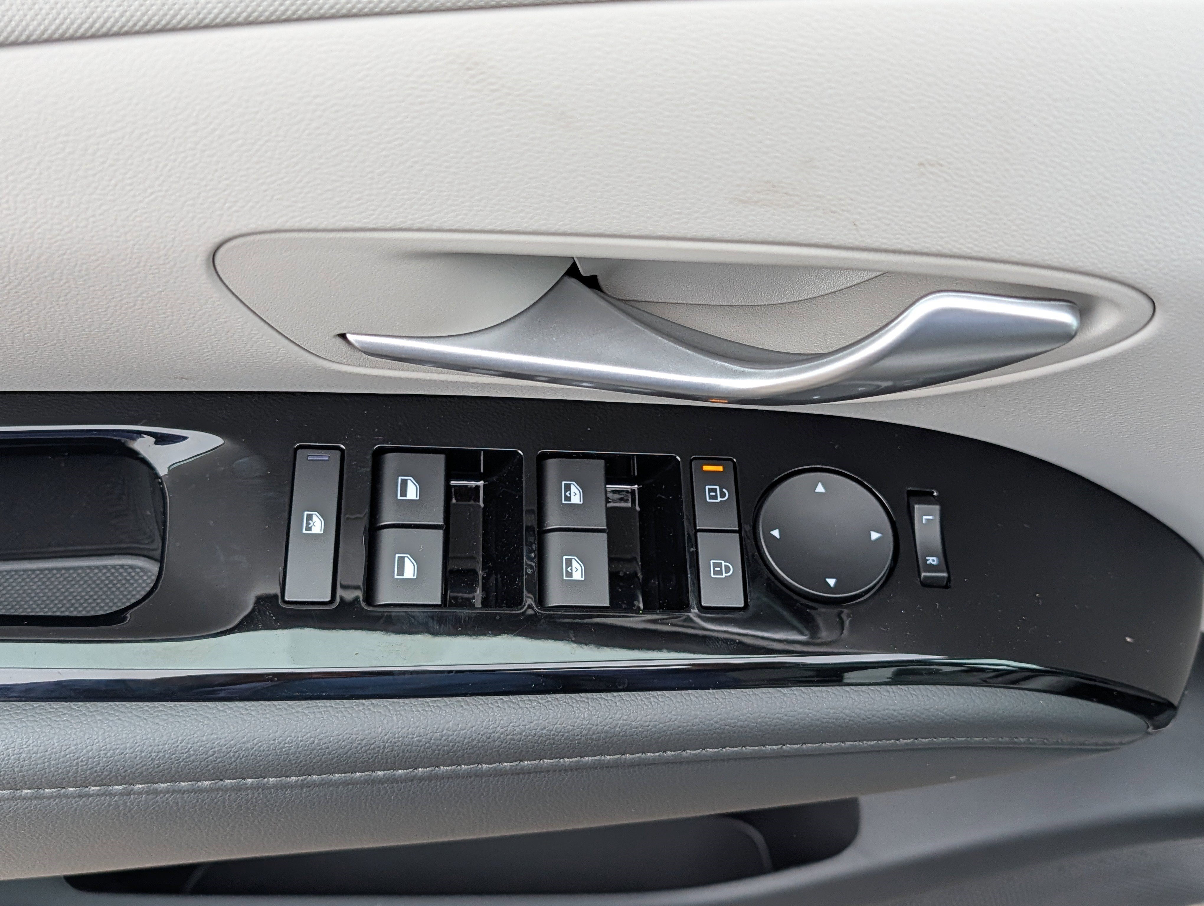New 2026 Hyundai Tucson Limited AWD/4WD image 12