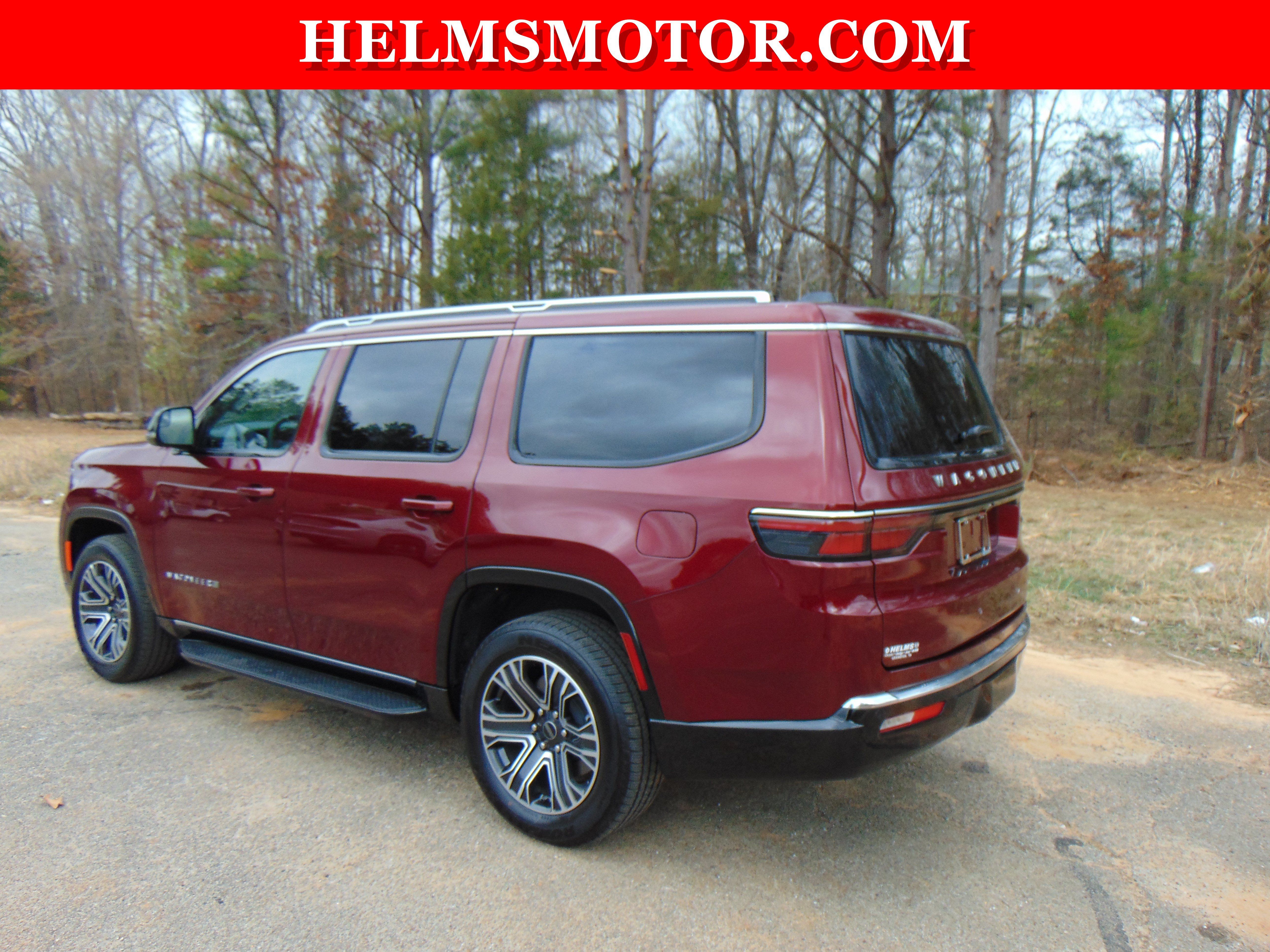 Used 2025 Jeep Wagoneer 4WD image 11