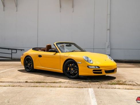 Used 2006 Porsche 911 Carrera 4S image 36