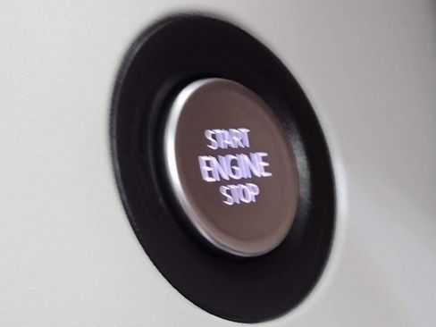 New 2025 Volkswagen ID. Buzz 1st Edition image 39