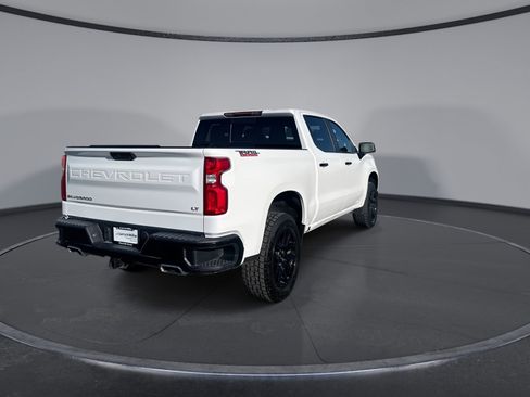 Used 2022 Chevrolet Silverado 1500 LT Trail Boss w/ Convenience Package II AWD/4WD image 13