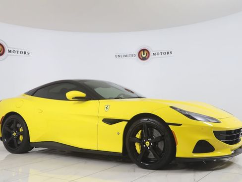 Used 2022 Ferrari Portofino M RWD image 92