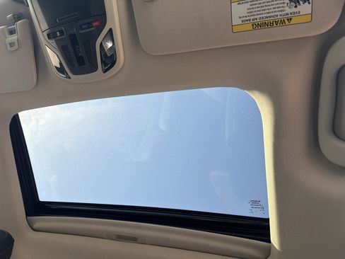 Certified 2025 Subaru Legacy Limited image 31