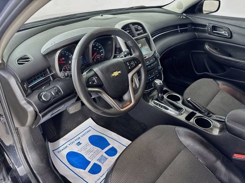 Used 2015 Chevrolet Malibu LT w/ Power Convenience Package FWD image 10