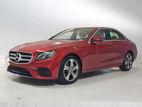 Used 2019 Mercedes-Benz E 300 4MATIC image 7