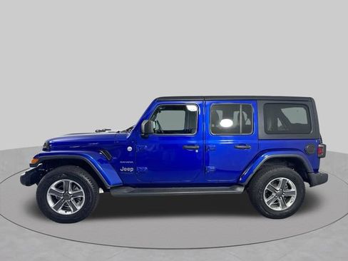 Used 2020 Jeep Wrangler Unlimited Sahara AWD/4WD image 27