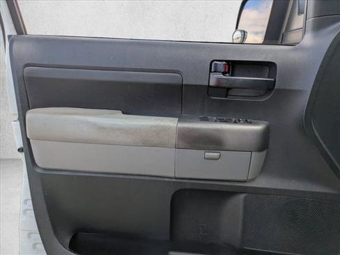 Used 2013 Toyota Tundra 2WD Double Cab image 8