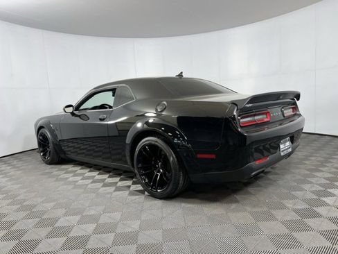 Used 2022 Dodge Challenger SRT Hellcat image 10