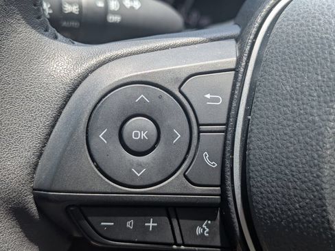 Used 2024 Toyota RAV4 XLE Premium FWD image 24