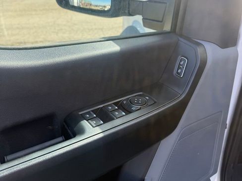 New 2026 Ford F550 4x4 Supercab Super Duty image 7