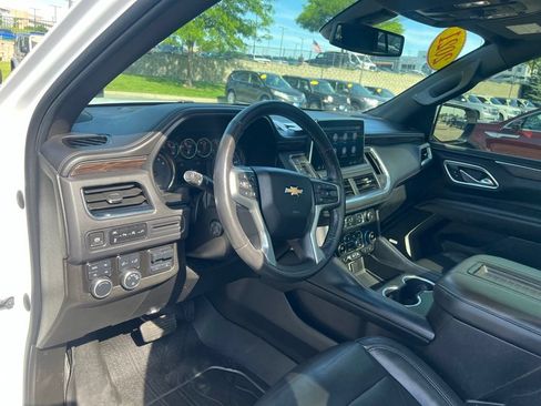 Used 2021 Chevrolet Tahoe LT w/ LT Signature Package AWD/4WD image 18