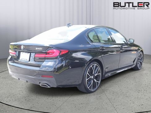 Used 2023 BMW 540i w/ M Sport Package RWD image 7
