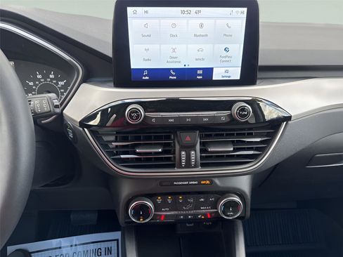 Used 2022 Ford Escape SE w/ Convenience Package FWD image 26
