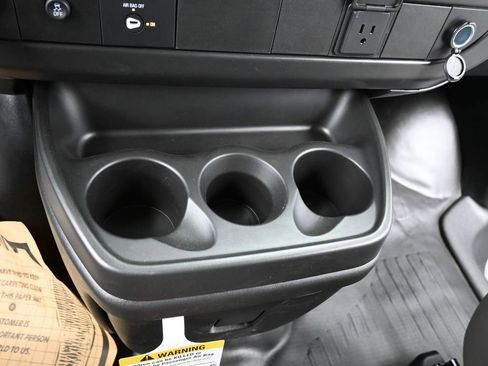 New 2026 GMC Savana 2500 Extended w/ Enhanced Convenience Package image 34