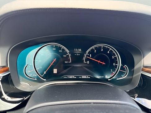Used 2018 BMW 540i xDrive AWD/4WD image 15