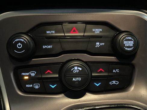 Used 2021 Dodge Challenger SXT w/ Blacktop Package image 14