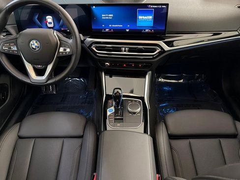 Used 2023 BMW i4 eDrive40 w/ Premium Package RWD image 15