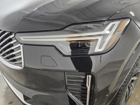 Used 2026 Volvo XC90 B5 Plus w/ Protection Package Premier AWD/4WD image 22