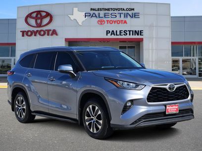 Used 2020 Toyota Highlander XLE