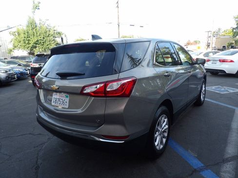 Used 2018 Chevrolet Equinox LT FWD image 3