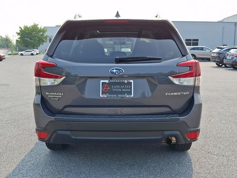 Used 2020 Subaru Forester Premium w/ Popular Package #1 AWD/4WD image 6